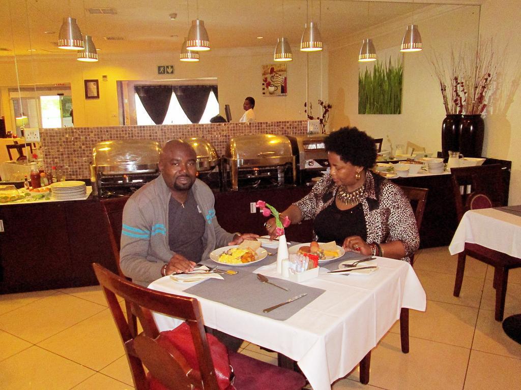 Inani Hotel Gallagher Midrand Luaran gambar